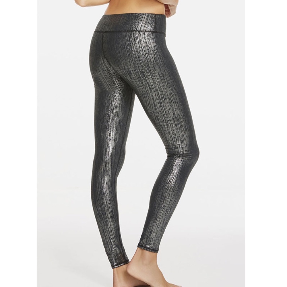 Fabletics Salar Leggings Black Silver Small $85